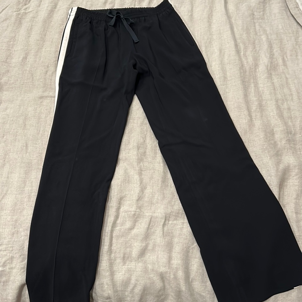 Pant with stripe